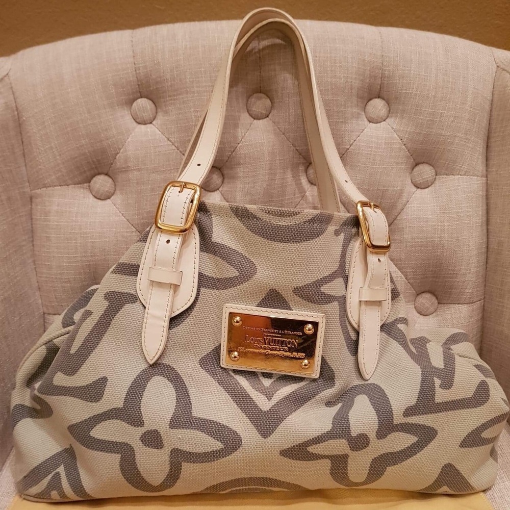 LV TAHITIENNE PM CABAS HOBO IN MINT